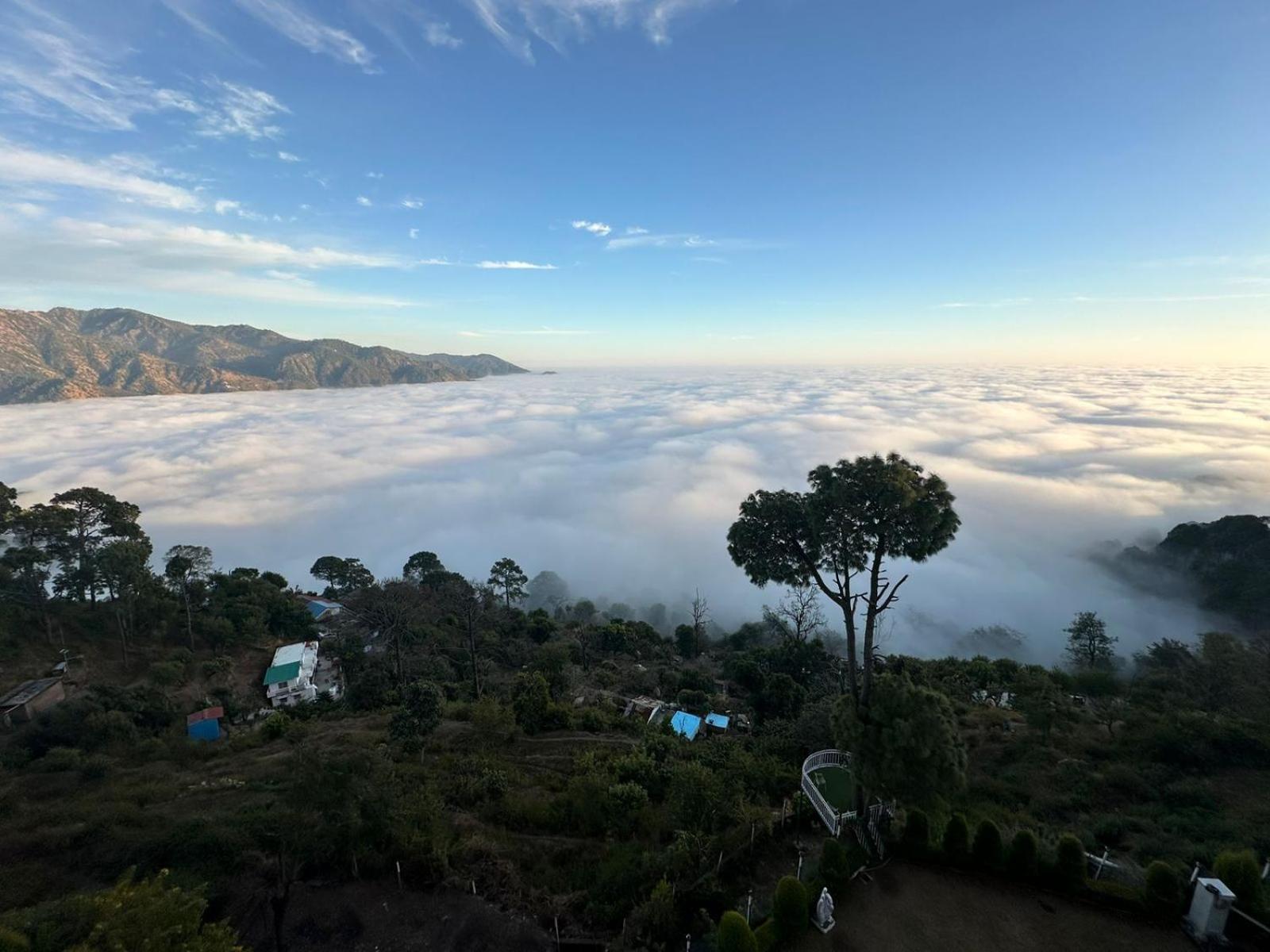 Peaks And Pines Resort لانسداون المظهر الخارجي الصورة